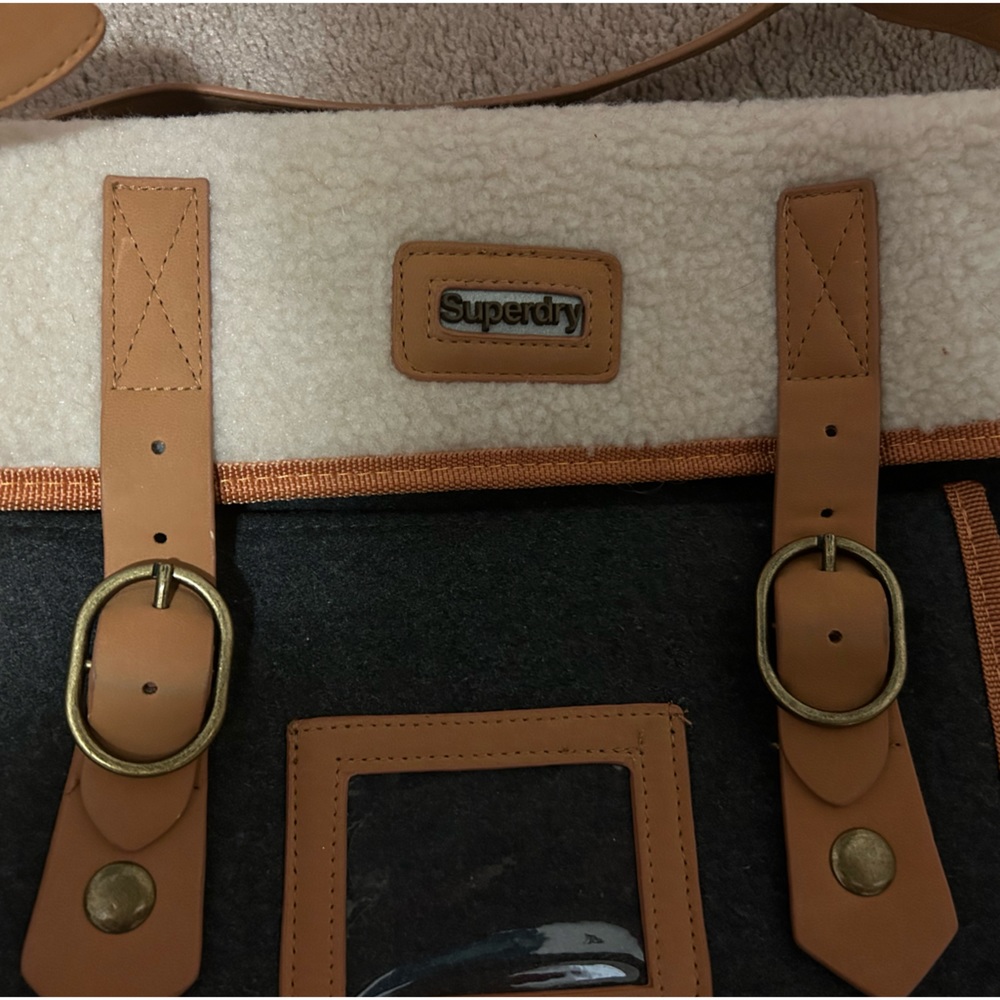 Superdry Small Messenger Bag - image 2